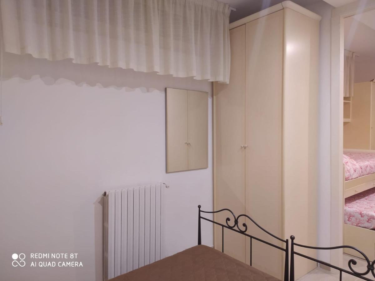 Bollicine Hotel Bari Buitenkant foto