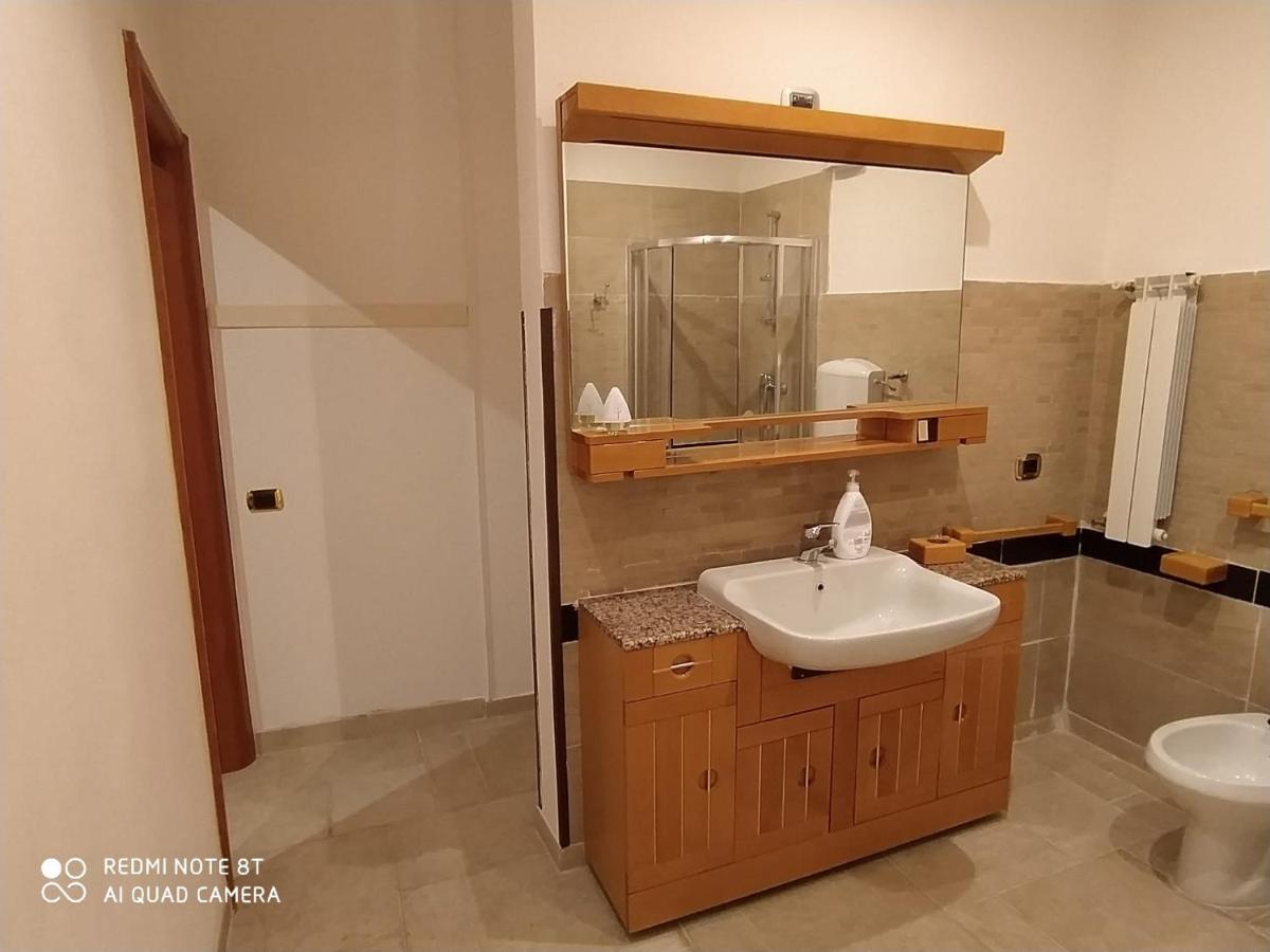 Bollicine Hotel Bari Buitenkant foto