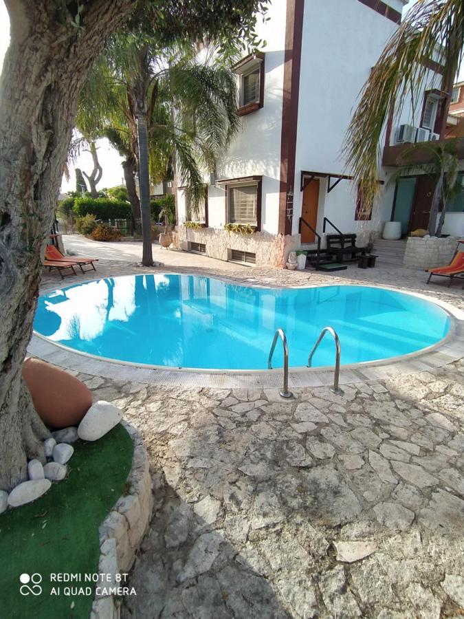 Bollicine Hotel Bari Buitenkant foto