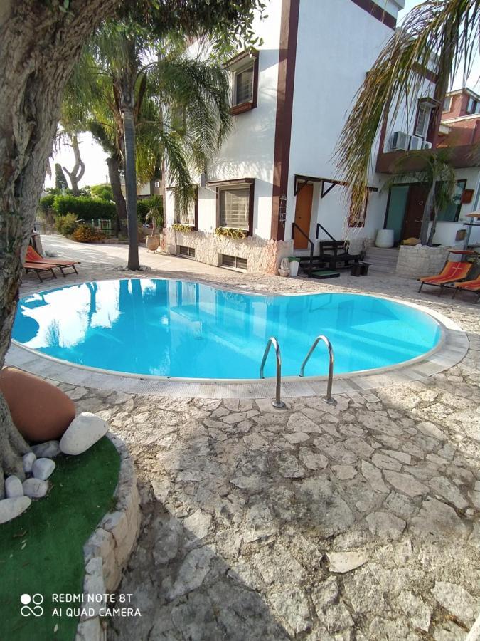 Bollicine Hotel Bari Buitenkant foto
